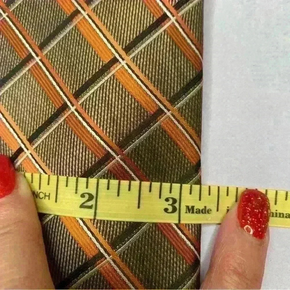 NWT Platinum Designs Men’s Tie. Orange and Brown. 100% Polyester. - Picture 2 of 5